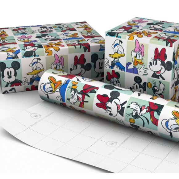 Hallmark Wrapping Paper Christmas Birthday Mickey Mouse & Friends  22.5 sq ft - Picture 3 of 6